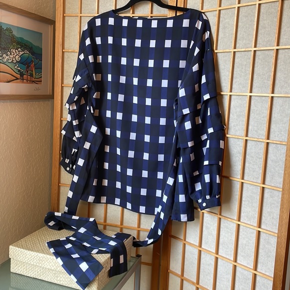 Banana Republic Navy Gingham Tuck Sleeve Tie Waist Blouse Small - Picture 5 of 14
